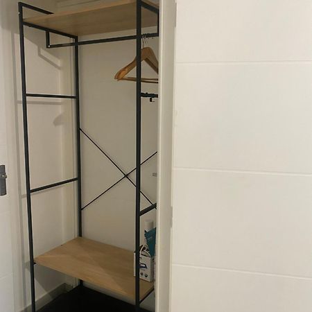 Chambre Privee Sdb Kitchenette Proche De Paris Saint-Ouen  Kültér fotó